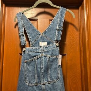 Old Navy Overalls Shorts-NWT